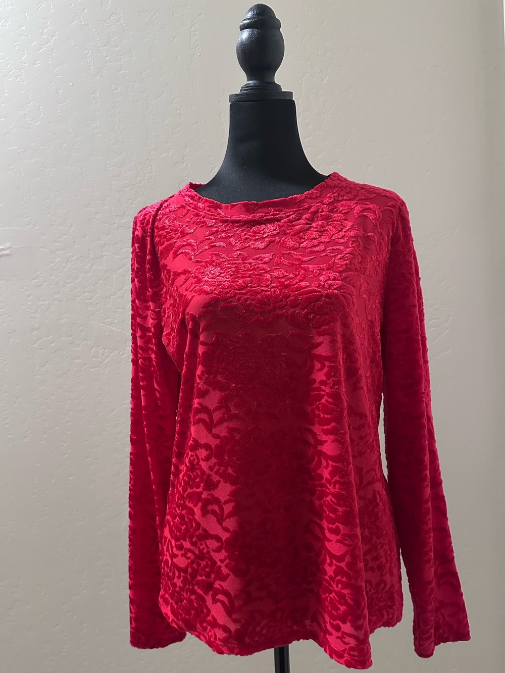 White House Black Market Red Textured Long Sleeve Top